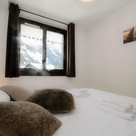 Vista Apartment *